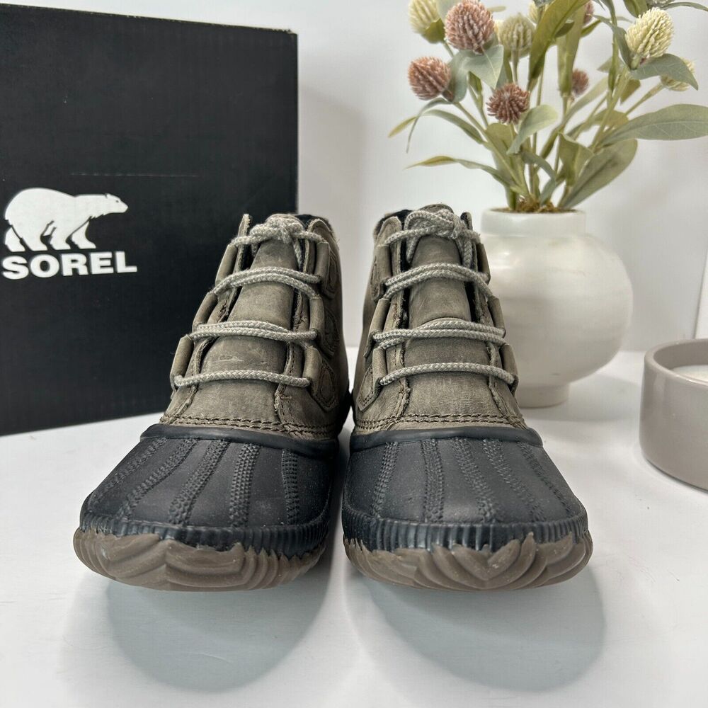 Sorel Out N About Major Leather Waterproof Lace Up Boot NL 3069-245 Women's US 7 - Picture 2 of 9